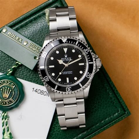 rolex submariner réf. 14060|rolex submariner 14060 vs 14060m.